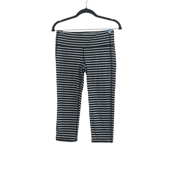 Athleta Pants - Athleta Women's White and Black Striped Leggings Size M